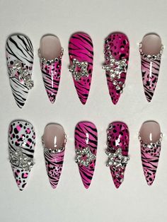 Juicy Couture Nails, Mcbling Nails, Jewel Nails, Cutesy Nails, Pink Zebra Nails, Y2k Inspo, Garden Nails, Junk Nails, Couture Nails