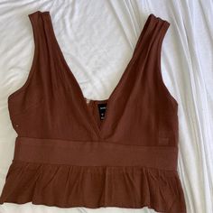 Brown Shein Cropped Tank Top, Zipper In The Back Never Worn. Brown V-neck Summer Top, Summer Brown V-neck Top, Tops Shein, Shein Tops, Cropped Tank Top, Crop Tank, The Back, Tank Top, Womens Tops