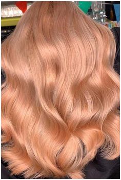 Strawberry Blonde Hair Dye, Strawberry Blonde Hair Color Ideas, Light Strawberry Blonde, Strawberry Hair, Peach Hair, Dyed Blonde Hair, Blonde Hair Color Ideas