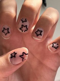 Paznokcie Hello Kitty, Stars Nails, Star Nail Designs, Cute Simple Nails, Smink Inspiration