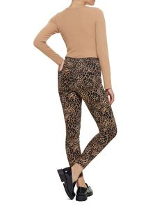 Hi-Rise Leopard Denim LeggingHUE Ultra Soft High Waist Denim leggings are made with a ultra soft fabric! These denim leggings look and feel like your favorite pair of jeans with the added benefit of great stretch you can wear comfortably, all day. These leggings feature a beautiful animal print and high waist silhouette. High Waist Denim, Denim Leggings, High Waisted Denim, Jeggings, Soft Fabric, Soft Fabrics, Feel Like, Animal Print, High Waist