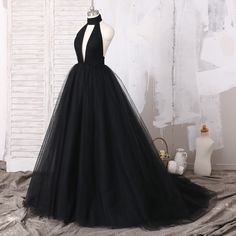 Black Halter Plunging High Neck Puffy Tulle Ball Gown Prom Dress for Dark Skinned Girl Black Tulle Prom Dress, Halter Prom Dresses Long, Halter Prom Dress, Prom Dress Tulle, Prom Dress Pictures, Halter Prom Dresses, Prom Ball Gown, Elegant Prom Dresses, Prom Dresses Sleeveless