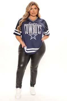 Available In Navy. Cowboys Logo V-Neck Short Sleeve Stripe Detail Jersey 100% Polyester Imported | NFL Ain't No Rookie Cowboys Jersey Top in Navy Blue size Small by Fashion Nova Cowboys Outfits, Dallas Cowboys Outfits, Cowboys Jersey, Cowboys Logo, Navy Fashion, Jersey Top, Dallas Cowboys, Mesh Top, Fashion Nova