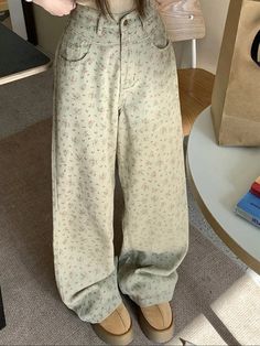 Modest Pants, High Heel Wedges Platform, Wardrobe Aesthetic, Romper And Jacket, Modest Clothing, European Design, European Designs, Wide Pants, Dream Clothes