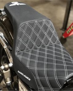 a close up of the seat on a motorcycle