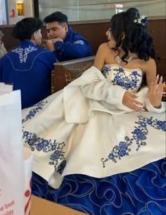 Blue Charro Quinceanera Dresses, Red Quinceanera Ideas, Royal Blue Quinceanera Dresses, Quinceanera Dresses Mexican, Royal Blue Quinceanera, Vestido Charro, Quince Dresses Charro, Dresses Emerald Green, Mexican Quinceanera Dresses