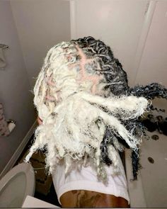 Hair Color Ideas For Locs, Diamond Part Locs, Loc Hair Color Ideas, Two Tone Locs, Dyed Locs Ideas, Loc Colors, Colored Locs, Afro Locs