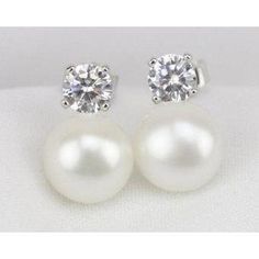 Large Pearl Earrings, Real Pearl Earrings, Round Diamond Earrings, Diamond Earrings Studs Round, Pearl And Diamond Earrings, Halo Earrings Studs, Earring Stud, Freshwater Pearls Earrings, Pearl Earring