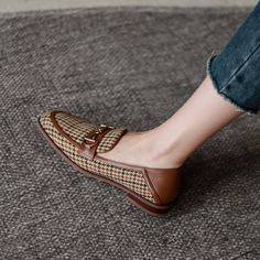 When classic plaid pattern combined with modern design. you get chick and comfy.Item SpecificationUpper Material: Cotton Fabric & Genuine Leather Lining Material: WoolInsole: WoolOut Sole: RubberToe: Round ToeClosure: Slip onFashion Element: Plaid. Metal Decoration Casual Office Flats For Fall, Casual Business Flats For Fall, Trendy Beige Fall Loafers, Trendy Business Casual Flats For Fall, Beige Casual Flats For Business, Casual Beige Flats For Business, Beige Flats For Workwear In Fall, Trendy Brown Flats For Work, Buckle Loafers