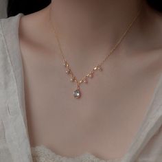 💎 Materials: 18k Gold Plated over Solid Sterling Silver Body - Hypoallergenic and Tarnish-Free Freshwater Pearls Cubic Zirconia 📐 Length: 40cm + 3cm extension Bd Ideas, Korean Necklace, Silver Bodies, Fairy Jewelry, Aquamarine Necklace, Romantic Jewellery, Classy Jewelry, Bridal Necklace, Dainty Jewelry