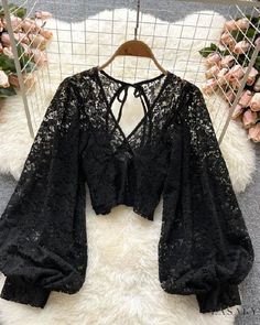 Lasaky - Embroidered Lace Crop Top with Backless Styling and Tie Straps - Seasonal Fashion Blouse Ren Fair Corset, Plus Size Gothic Fashion, Lacy Outfits, Blouse Dress Pattern, Elegant Crop Top, Lace Blouses, Women Lace Blouse, Floral Lace Shorts, Short Blouses