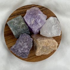 Crown Chakra Crystal Set - Soulfulvibesco Healing Crystals Meanings, Chakra Bracelet, Crystal Meanings, Crystal Set, Chakra Crystals, Crown Chakra, Good Fortune, Crystal Items, Decision Making