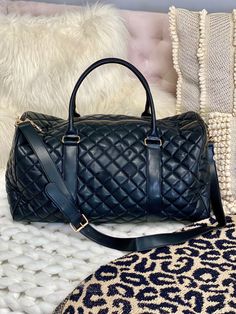 This gorgeous black quilted duffle bag is one of the most luxurious styles ever! it's super soft, beyond chic and holds so much! This is the perfect bag for you to travel in style in! The crossbody strap is detachable and adjustable. Quilted Duffle Bag, Monogram Box, Travel Laundry Bag, Personalized Pajamas, Quilted Handbags, Travel In Style, Personalized Clothes, Monogram Styles, I Love Jewelry