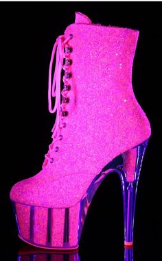 7" Heel, 2 3/4" PF Glitter Ankle Boot, Blacklight ReactiveHEEL/PLATFORM : 7" Heel, 2 3/4" PFFIT GUIDE : True to sizeVEGAN : YesSIZE: US women's sizing Nike High Heels, Glitter Ankle Boots, Jorge Gonzalez, Princess Barbie Dolls, Glitter Fashion, Glitter Boots, Pleaser Shoes, Pink High Heels, Pink Outfits