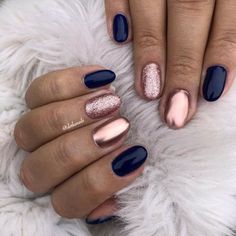 Minimalist Nails, Mani Pedi, Winter Nails, Hair And Nails, Gel Nails, Nail Designs, Nails