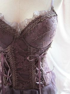 Purple Corset, Pretty Lingerie, Bustiers, Cabaret, Home Fashion, Mode Inspiration