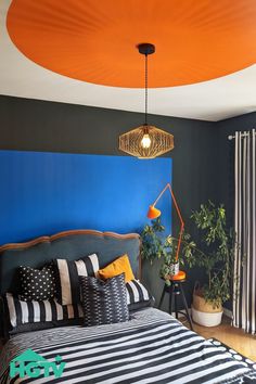 A bold room with blue and orange colour blocks Royal Blue Bedrooms, Thrifted Furniture, Whimsical Wonderland, Apartment Budget, Blue Bedroom, Colour Block, Bed Room, Wall Paint, Bed Design