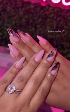 Acrylic Toe Nails, Her Nails, Short Square Acrylic Nails, Acrylic Nails Coffin Pink, Almond Nail, Nails 2023, Acrylic Nails Coffin Short