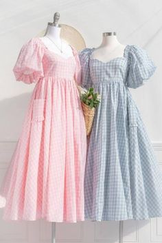 College Dresses, Complete The Picture, Cottage Dress, Flowy Midi Skirt, Fairytale Cottage, Aesthetic Dress, Trendy Dress Outfits, Kawaii Dress