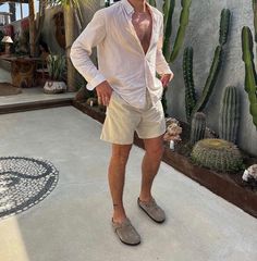 Men In Boston Birks, Men Wearing Birkenstock Clogs, Boston Birks Men, Men Outfits With Birkenstocks, Boston Birks Outfit Men, Birkenstock Clog Men Outfit, Birkenstock Clogs Outfit Summer Men, Men Birkenstock Clogs, Men Wearing Birkenstocks