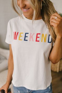 Boutique Tees, Cute Graphic Tees, Club Shirts, Customise T Shirt, Girls Weekend, Boutique Fashion, Mode Inspo, Tees For Women