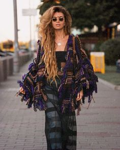 Dreads Girl, Beautiful Dreadlocks, Mode Hippie, Hippie Hair, Dreadlock Extensions, Synthetic Dreads, Dread Hairstyles, Dreadlock Hairstyles