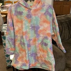 Dreamlfe By Us Angels Girls Pink/Purple And Green Tie Dye Pullover Fleece Long Sweatshirt Medium 10-12 New With Tags Multicolor Hoodie For Loungewear, Multicolor Hoodie Sweatshirt For Loungewear, Multicolor Hoodie Tops For Loungewear, Purple Fleece Hoodie Top, Cozy Multicolor Hooded Top, Purple Hooded Fleece Top, Multicolor Hooded Top For Loungewear, Hooded Multicolor Tops For Loungewear, Hooded Multicolor Loungewear Tops