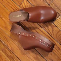 Gorgeous Caramel Color Clogs With Stud Details By Premium Luxury Brand Uterque. Buttery Leather. Nwot. Size 37 Jeffrey Campbell Cole Haan Clogs Wooden Heel Nailheads Y2k Uterque Shoes, Woman Shoes, Caramel Color, Wooden Heel, Leather Clogs, Jeffrey Campbell, Mule Clogs, Mules Shoes, Luxury Brand