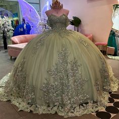 Light Green Quinceanera Dresses, Sage Green Ball Gown, Quinceanera Dresses Off The Shoulder, Green Quince Dress, Quinceanera Dresses Green, Cotillion Dresses, Green Ball Gown, Tiana Dress, Green Quinceanera Dresses