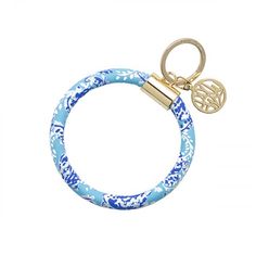 Lilly Pulitzer Turtley Awesome Round Key Chain, Lilly pulitzer, lilly pulitzer prints, prints, designer, designer chic, keychain, lilly, lilly keychain, lilly Pulitzer accessories, designer accessories, Lilly Pulitzer Ideas, designer ideas | Swoozies Car Keychain Ideas, Lilly Pulitzer Prints, Turtley Awesome, Girly Car Accessories, Preppy Jewelry, Girly Car, Car Key Ring, School Jewelry, Cute Car Accessories