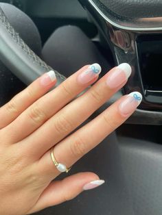 #naildesign #nailsoftheday #nailinspotrendy #nailinstagram #bownails #cutenails Light Blue French Tip Nails With Design, Light Blue Nails With Pearls, Blue Nails With Bow, Sky Blue French Tip Nails, Blue Bow Nails, Baby Blue And White Nails, Baby Shower Nails Boy, Pastel Blue Nails