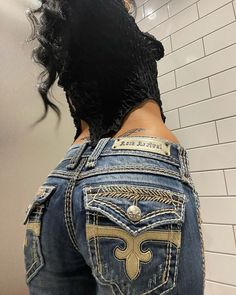 Rhinestone Jeans, All Jeans, Rhinestone Cross, 2000s Fashion Outfits, Rock Revival Jeans, New Rock, Y2k Outfits, Cute Jeans, Streetwear Fashion Women