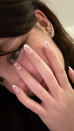 Short Nail Minimal, Korean Almond Nails Designs, Simple Cute Nails Almond, Korean Nail Inspo Cute, Saranghae Nails, Kdrama Nails, Nails Wonyoungism, Easy Aesthetic Nail Art, Korean Nails Simple