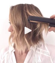 4 Hair Strategies For Modern, Cool Girl Waves | Beauty & Sparkle Kristin Ess Hair, Flat Iron Waves, Short Hair Waves, Dunner Wordend Haar, Kristin Ess, How To Curl Short Hair, Flat Iron Hair Styles, Sporty Hairstyles