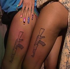 Maching Tattoos, Gang Tattoos, Matching Friend Tattoos, Matching Best Friend Tattoos, Bestie Tattoo, Girls With Tattoos, Leg Tattoos Women