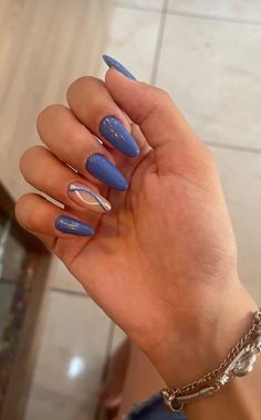 Nails Azul, Blue Nail Art, French Acrylic Nails, Oval Nails, Nails Desing, Minimalist Nails, Get Real