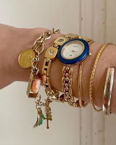 #italian #jewelry#blonde#bronde#aesthetic#preppy#pretty#cleangirlaesthetic #cleangirl #tan How To Have Style, Casio Vintage, Girl Lifestyle, Nail Jewelry