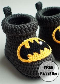 crocheted batman booties with free pattern