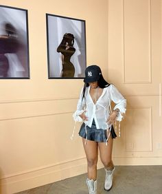 Girl Streetwear, Streetwear Outfit Ideas, Streetwear Girl, Homecoming Outfits, Earthy Outfits, Trendy Streetwear, Mia 3, Trendy Outfit, Streetwear Fashion Women