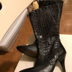 Stylish Shulala Black Crocodile Skin Leather Boots With 3.5” Heel. Hand Made In Mexico. Shaft 10”. Beautiful And Very Elegant. Worn Two Times. There Is A Scratch On One Of The Heels. High Heeled Boots, Crocodile Skin, High Heel Boots, Shoes Heels Boots, Shoes Women Heels, Leather Boots, Heeled Boots, Shoes Heels, Hand Made