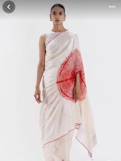 Western Sari Look, Shibori Clothing, Contemporary Saree, Red Silk Blouse, Shibori Sarees, Saree Blouse Styles, Indian Saree Blouses Designs, Indian Dresses Traditional, Saree Design