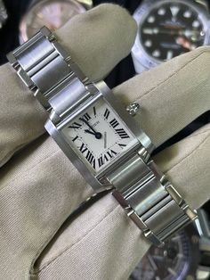 Brand Watches Women, Roman Numeral Bracelet, Cartier Tank Francaise, Tic Toc, Model Tanks, Cartier Tank, Authentic Watches, White Dial, Jewelry Bags