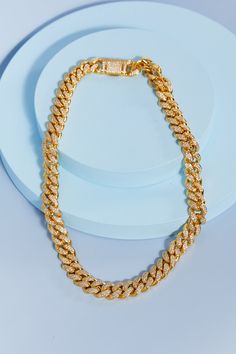 Add a touch of luxury to your look with this cubic zirconia curb chain necklace. It features a classic curb chain design to wear on its own or layered with other necklaces. Picture style: Flat lay, studio Features: Curb chain Material: Brass, cubic zirconia Product measurements: Chain length: 18 in Width: 0.47 in (1.2 cm) Diamond Chains, Diamond Chain Necklace, Curb Chain Necklace, Chunky Chain Necklaces, Picture Style, Diamond Chain, Chain Design, Girls Jewelry, Trendy Jewelry