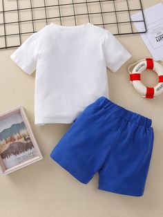 Pattern: printed Color: Blue Height: 90CM, 100cm, 110cm, 120cm, 130cm Sleeves: short sleeves Thickness: normal Fabric: Cotton Gender: boy Launch: Winter 2021 Season: Summer Casual Blue Letter Print Sets, Blue Short Sleeve Sets With Letter Print, Blue Cotton Family Matching Sets, Light Blue Short Sleeve Sets For Summer, Light Blue Short Sleeve Summer Sets, Light Blue Cotton Short Sleeve Sets, Blue Letter Print Summer Sets, Blue Summer Sets With Letter Print, Summer Blue Sets With Letter Print