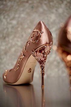 Ralph And Russo Shoes, Baju Kahwin, Wedding Pumps, High Heels Boots, Wedding Dress Shoes, Shoe Inspiration, Wedding Heels