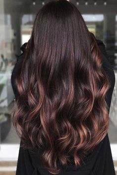 Mahogany Brown Hair, Hair Color Mahogany, Mahogany Hair, Hair Color Blonde Highlights, Black Hair With Highlights, Mahogany Brown, Beautiful Hair Color