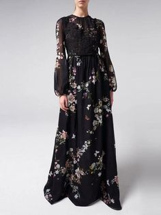 Women's Fashion Elegant Retro Lace Flower Printing Long Sleeves Swing Maxi Dress | eBay Black Flower Dress Outfit, Wedding Gown Simple Elegant, Black Flower Dress, Wedding Gown Simple, Vintage Runway, Printed Long Dresses, Lace Flower, Fashion Elegant, Spring Women