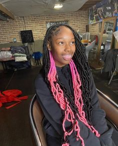 @1realpinkk on ig⭐️. Soft Locs With Pink In The Back, Soft Locs With Pink, Pink And Black Soft Locs, Braided Hairstyles Black Hair, Cute Braided Hairstyles Black Hair, Locs Pink, Braided Hairstyles Black, Hairstyles Black Hair