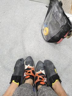 Picture of a couple's climbing shoes  next to each other Rock Climbing Date, Indoor Rock Climbing Aesthetic, Mountain Climbing Aesthetic, Granola Couple Aesthetic, Climbing Date, Granola Couple, Climbing Couple, Climbing Aesthetic