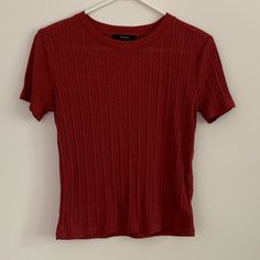 Size: Small Color: Darker Shade Of Red Never Worn, In Very Good Condition This Is From Forever 21. Super Comfortable And The Front Of The Top Looks Cute When It’s Tied In A Knot!! Red Crew Neck Trendy Tops, Trendy Red Crew Neck Top, Casual Red Tops From Forever 21, Casual Red Forever 21 Tops, Trendy Ribbed Tops From Forever 21, Red Ribbed Casual Top, Casual Short Sleeve T-shirt By Forever 21, Casual Red Ribbed Top, Forever 21 Crew Neck Tops